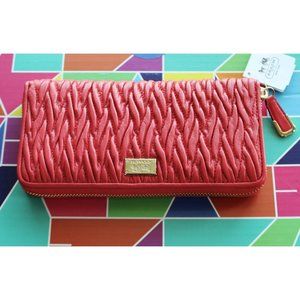 Coach Madison Wallet Leather Pillow Quilted Accordion Red Zip Around Quilting